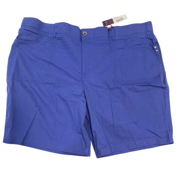 Gloria Vanderbilt Blue Flat Front Shorts - Picture 1 of 4